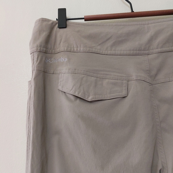 Columbia Women's City Slikerz II Roll-Tab Pants  Size 12 - Picture 7 of 16